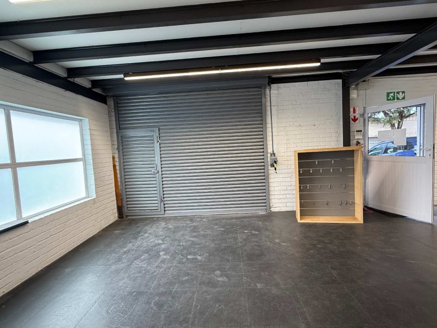 To Let commercial Property for Rent in Claremont Western Cape